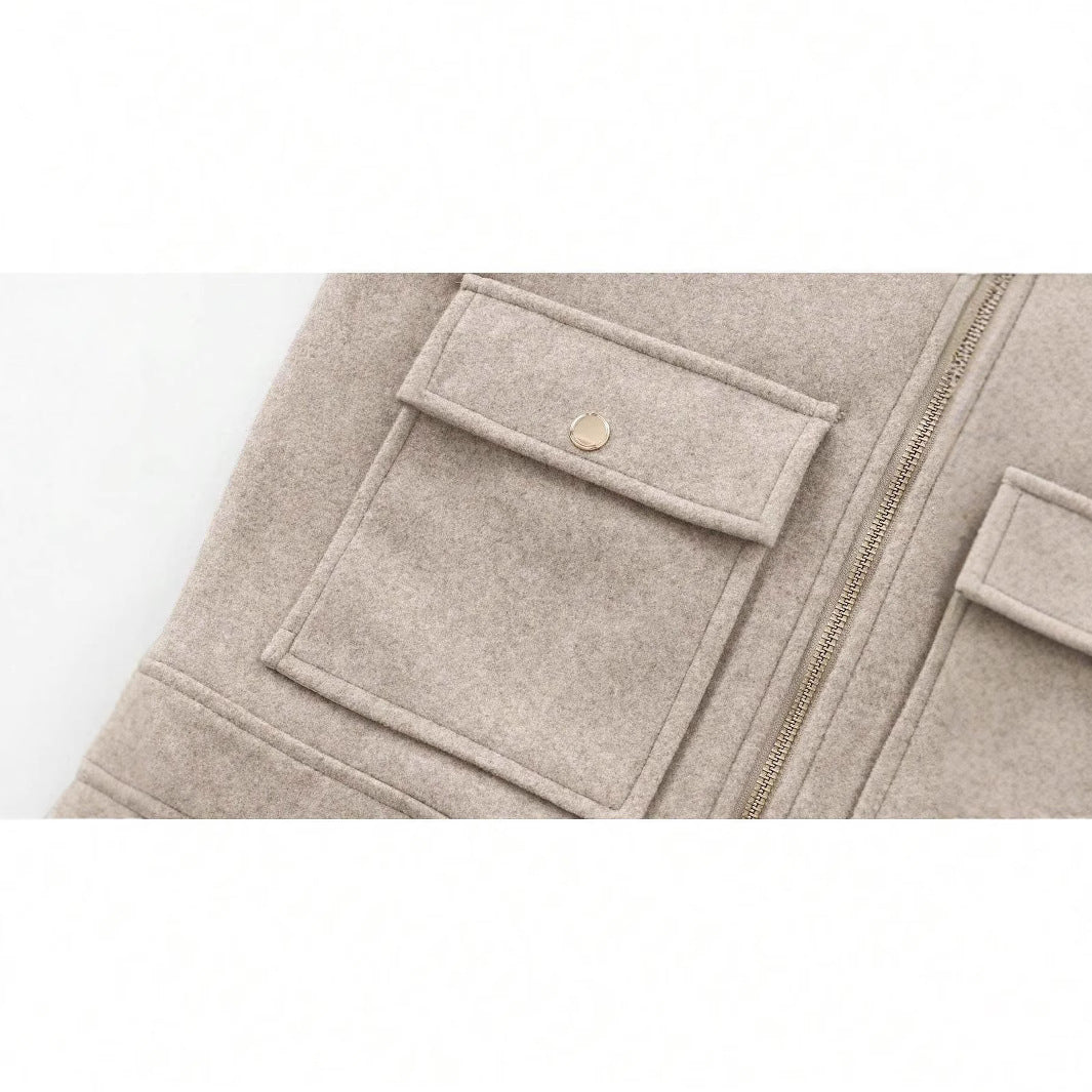 Elegant wool jacket for women with practical flap pockets and high-quality zipper Lune London