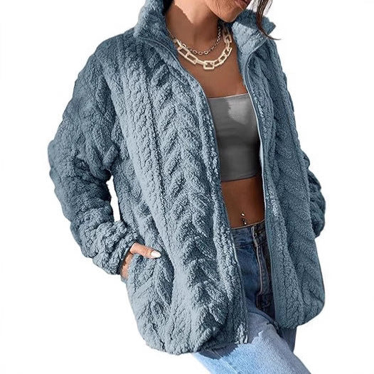 Comfortable fleece jacket for women with oversized fit and high neck Lune London