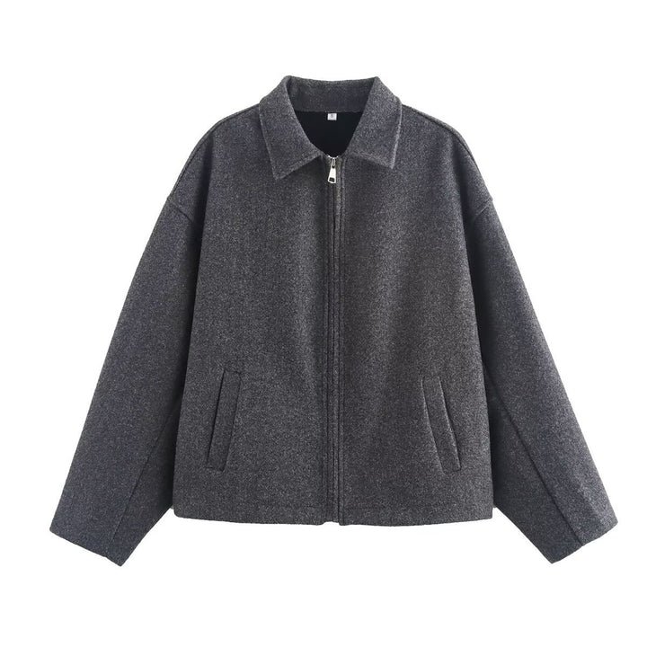Casual oversized jacket for women with practical zipper Lune London