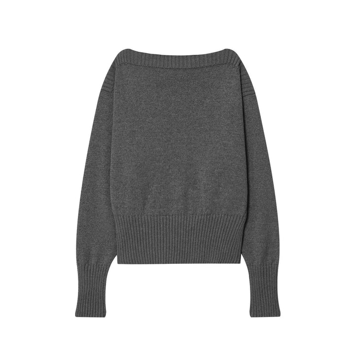 Comfortable knitted sweater for women with a loose fit and stylish finishes at the waist Lune London