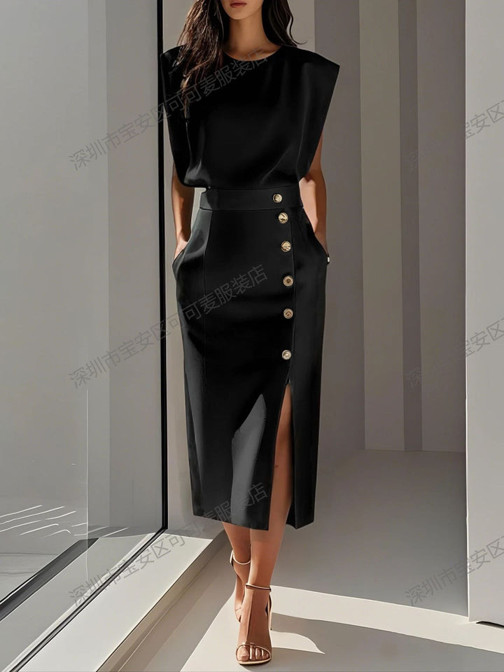 Women Elegant Evening Dress with High Shoulders and Side Split Lune London