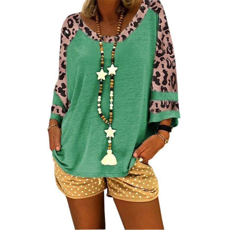 Women Casual top with leopard sleeves and round collar Lune London