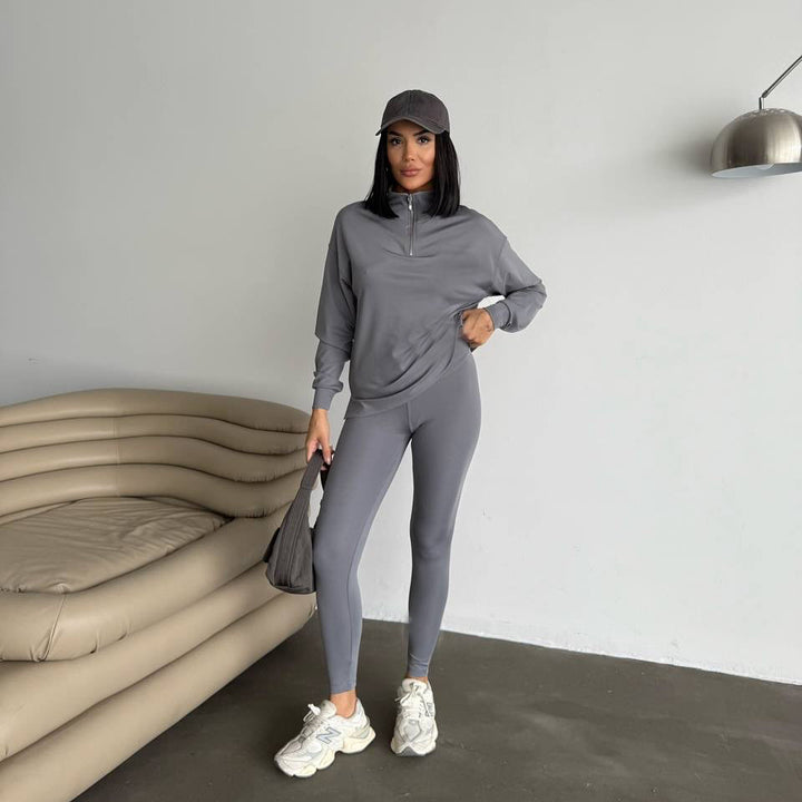 Ladies sporty hoodie with high collar Lune London