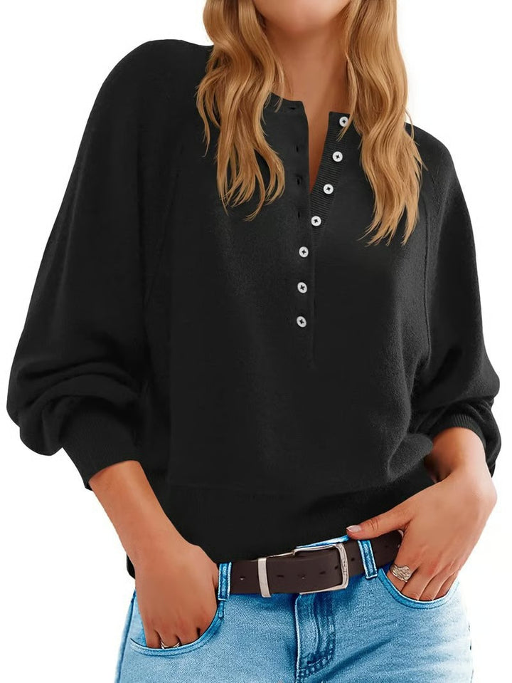 Women's casual sweater with button placket and loose fit Chic & Stil