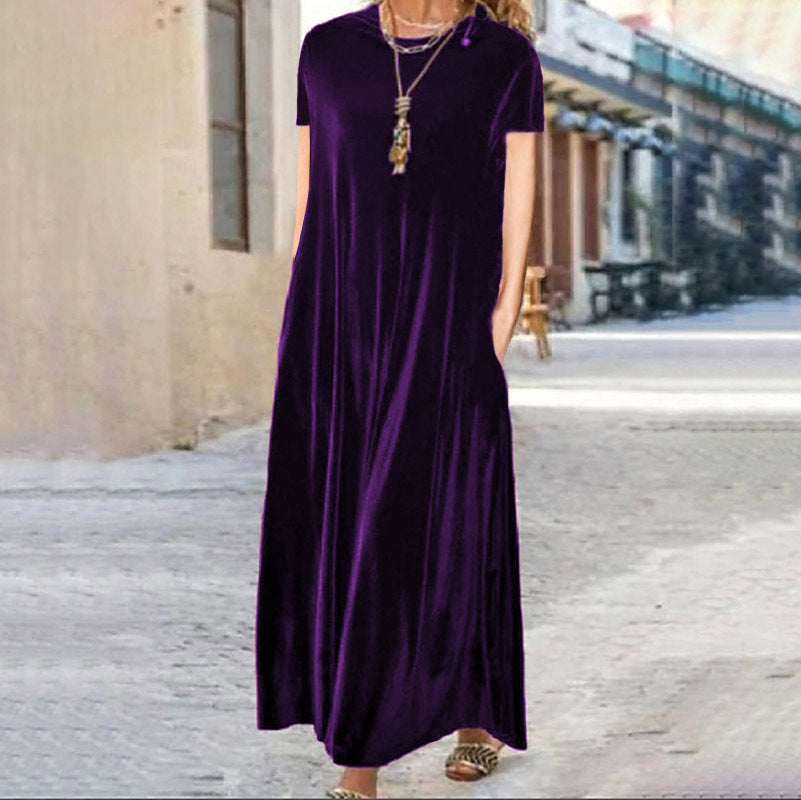 Women's maxi dress with elegant cut and pockets Lune London
