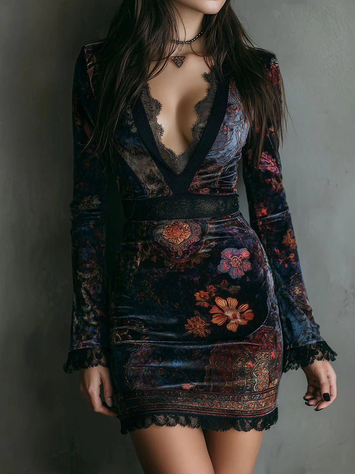 Robe mini femme avec décolleté en V profond et motif floral Chic & Stil