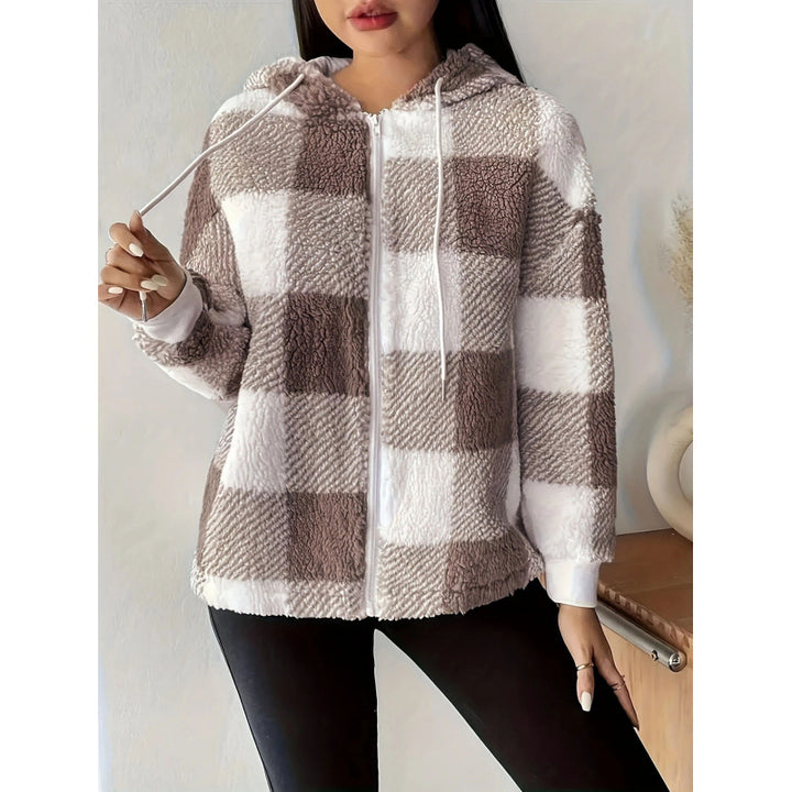 Ladies cozy teddy jacket with checkered pattern and practical pockets Lune London