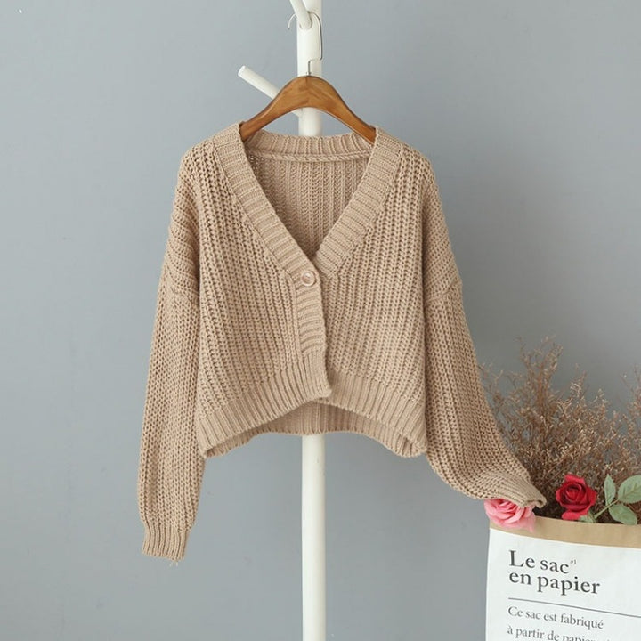 Cardigan en tricot épais pour femmes avec une coupe ample et un décolleté en V décoratif Chic & Stil
