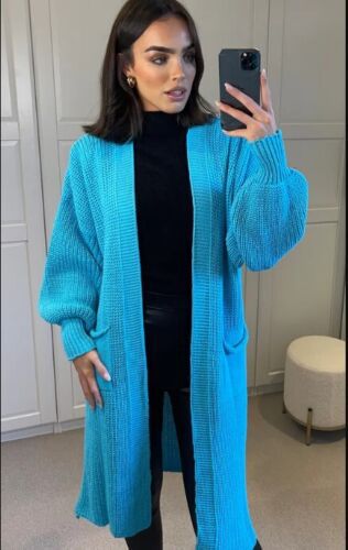 Ladies long cardigan with a chunky knit structure and practical pockets Lune London