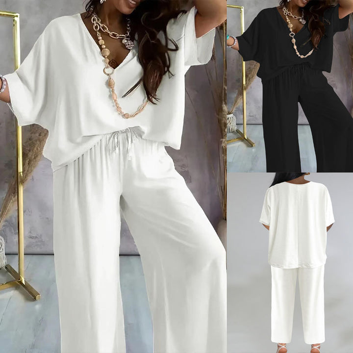 Ladies Relaxed Fitted Two-Piece Chic Loungewear Set