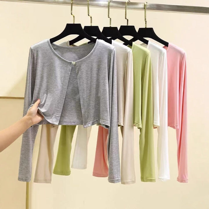 Women Elegant and Lightweight Short Jacket Chic & Stil