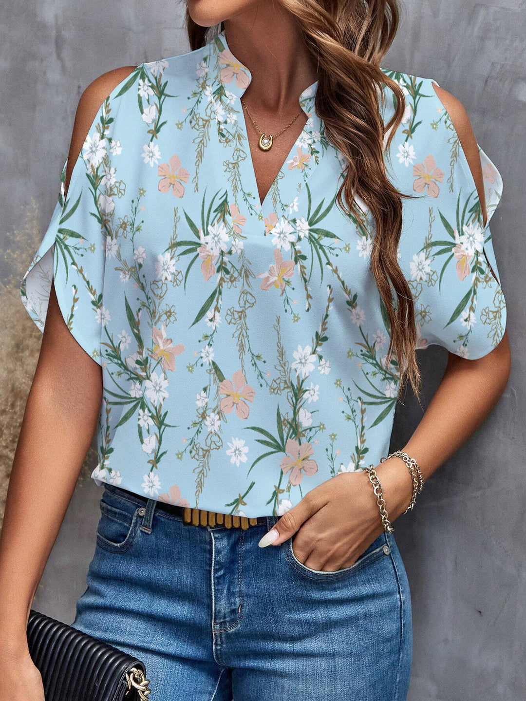Women's blouse with cold shoulder and floral print Lune London