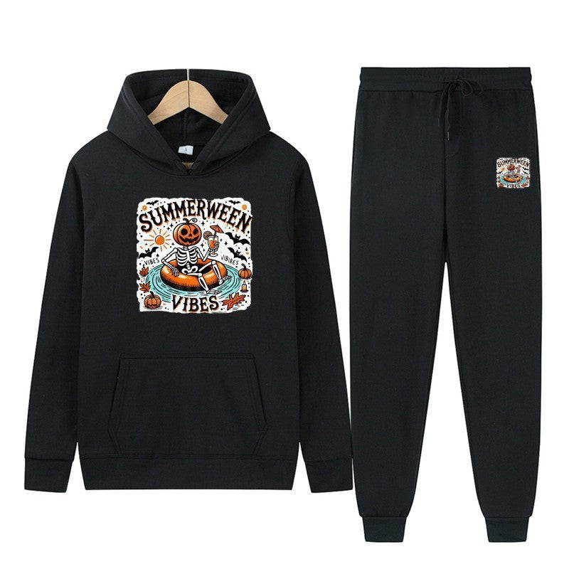 Women’s hoodie and jogging pants set with festive Halloween motif Chic & Stil
