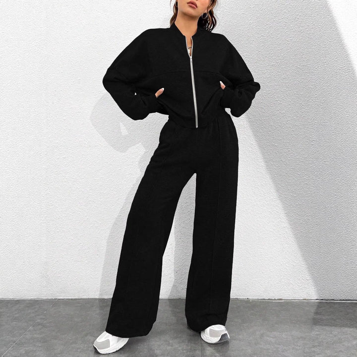 Women's short zip-up hoodie with high-waist wide jogger set Amarae