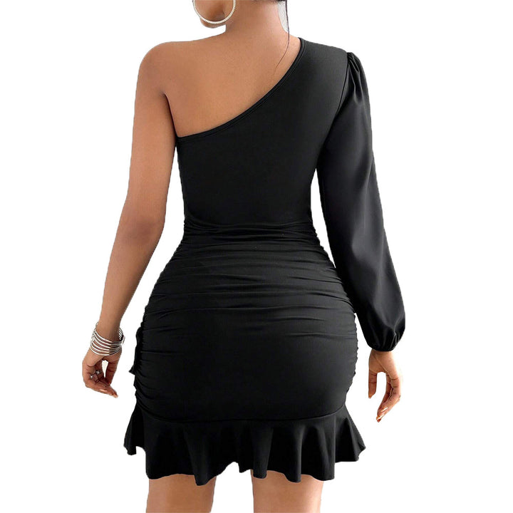 Robe mini enveloppante pour femmes avec coupe asymétrique et ourlet froncé Chic & Stil