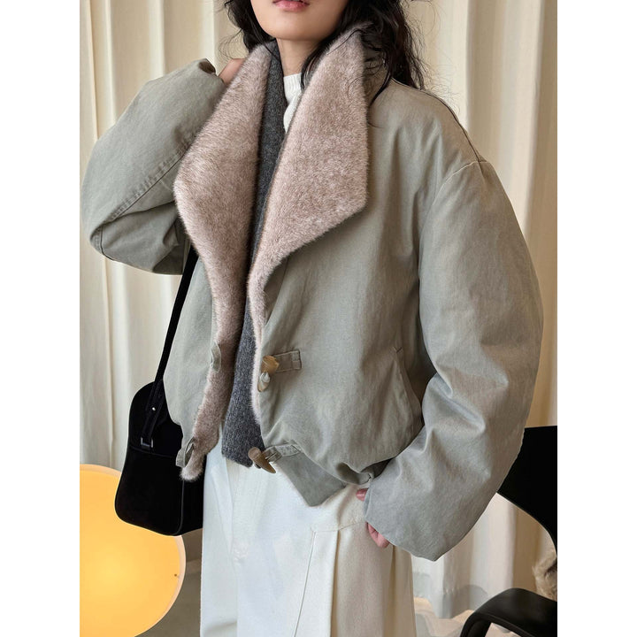 Women’s short jacket in oversized fit with detachable faux fur collar Amarae