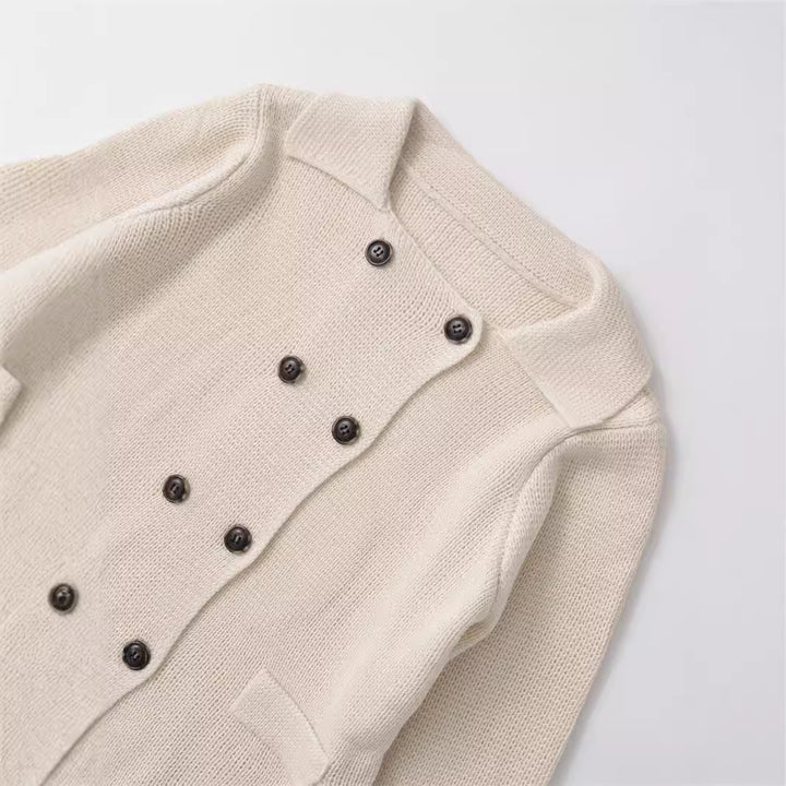Elegant short jacket for women with double button closure and pockets Lune London