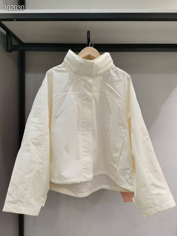 Veste de transition légère pour femmes avec col haut Chic & Stil