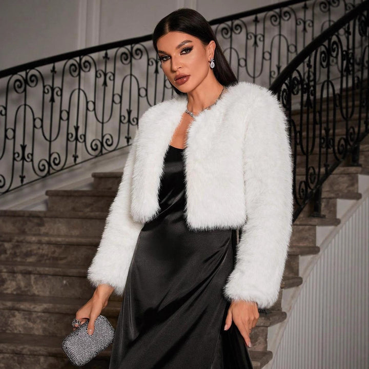 Ladies Short Plush Jacket Amarae