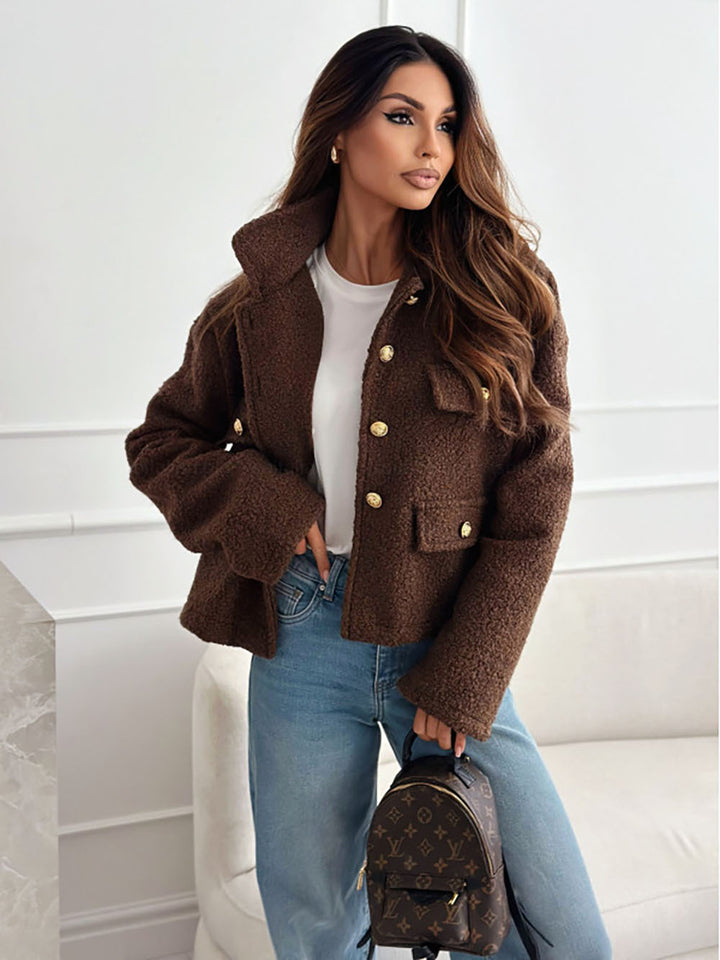 Trendy boucle jacket for women with golden buttons and practical pockets Lune London