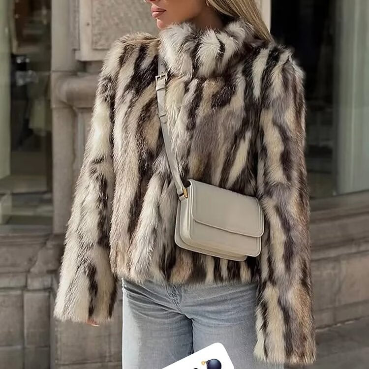 Women's short jacket in a faux fur mix with striped effect and stand-up collar Amarae