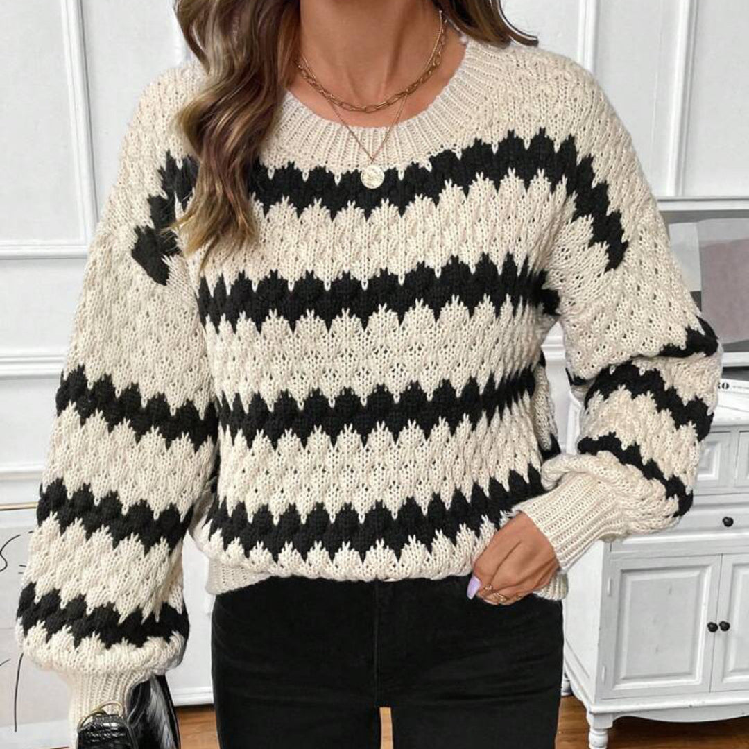 Thick knit sweater for women with geometric pattern and voluminous sleeves Lune London