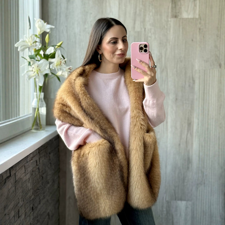 Ladies' Luxurious Long Faux Fur Stole with Voluminous Shawl Collar Amarae