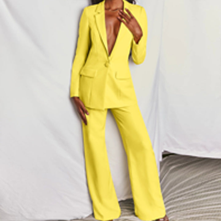 Ladies Elegant Suit with Fitted Blazer and Wide Trousers Lune London
