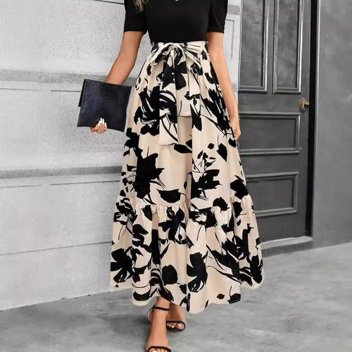 Jupe maxi pour femmes avec coupe volumineuse et design floral Chic & Stil