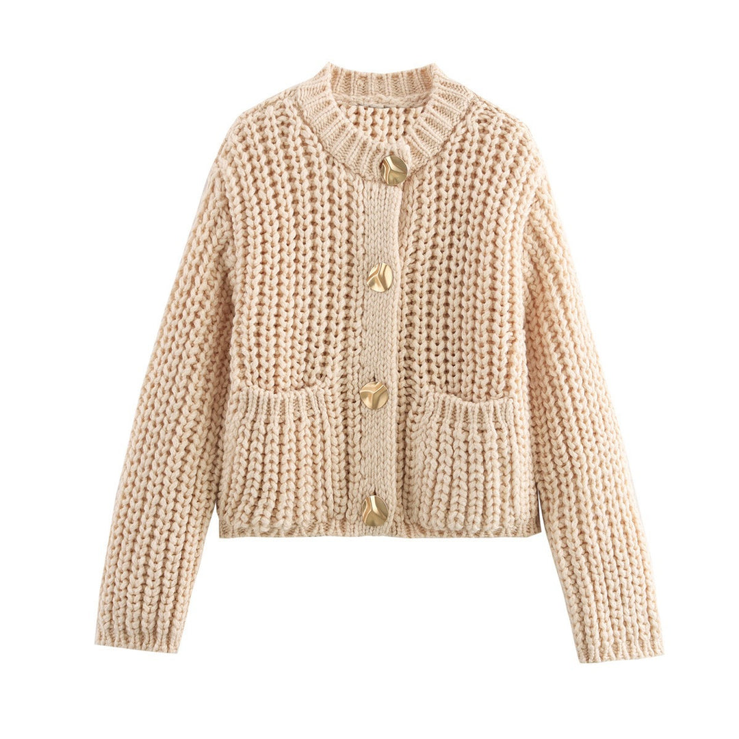 Thick knit women's sweater with modern details Lune London