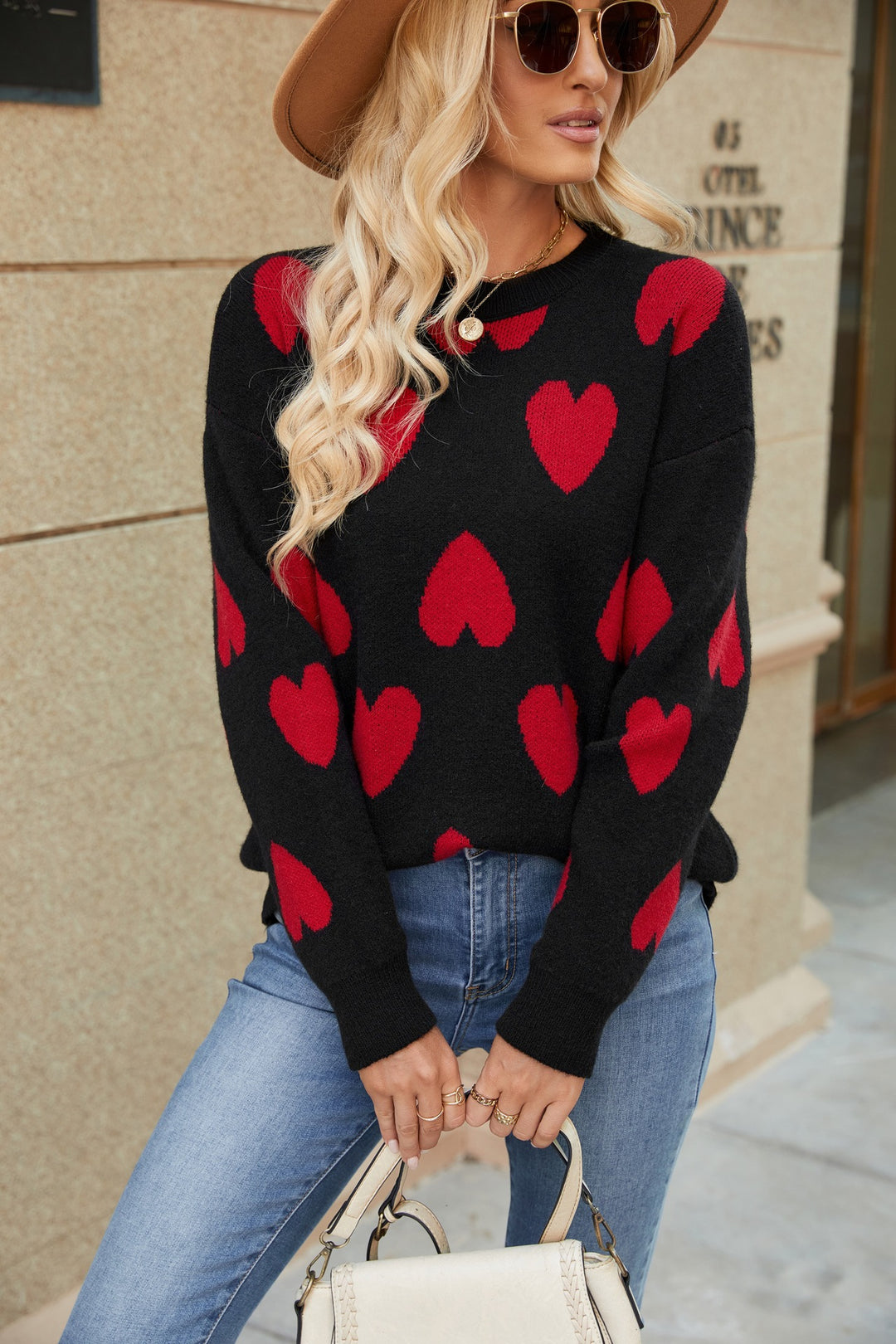 Pull pour femmes avec motif en cœur et coupe décontractée