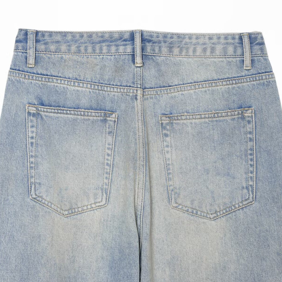 Women's jeans with a high waist, wide leg, rhinestone trim, and destroyed details Amarae