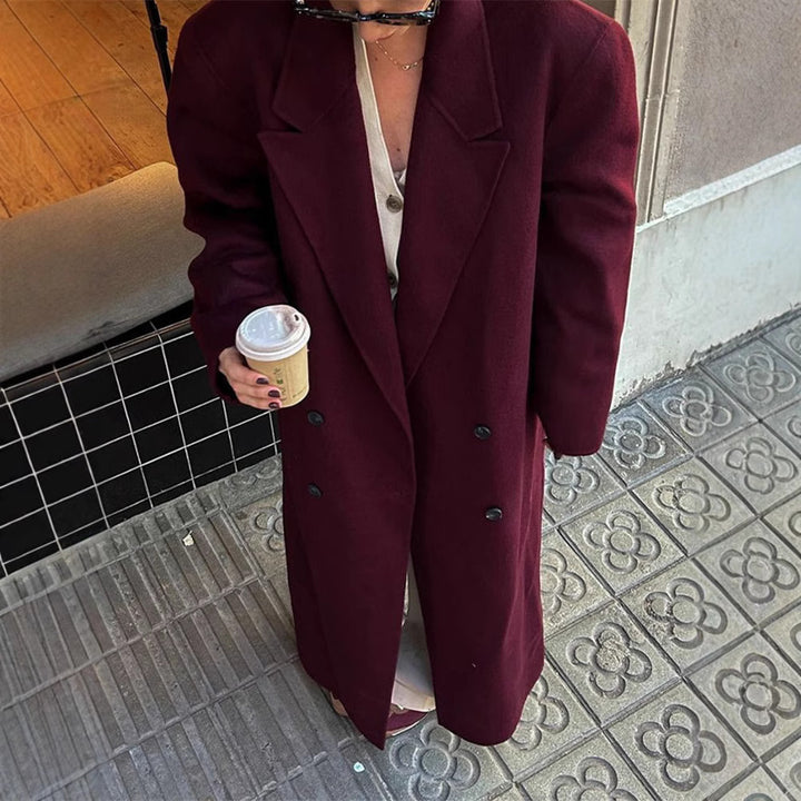 Elegant wool coat for women with double-breasted buttons Lune London