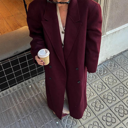 Elegant wool coat for women with double-breasted buttons Amarae