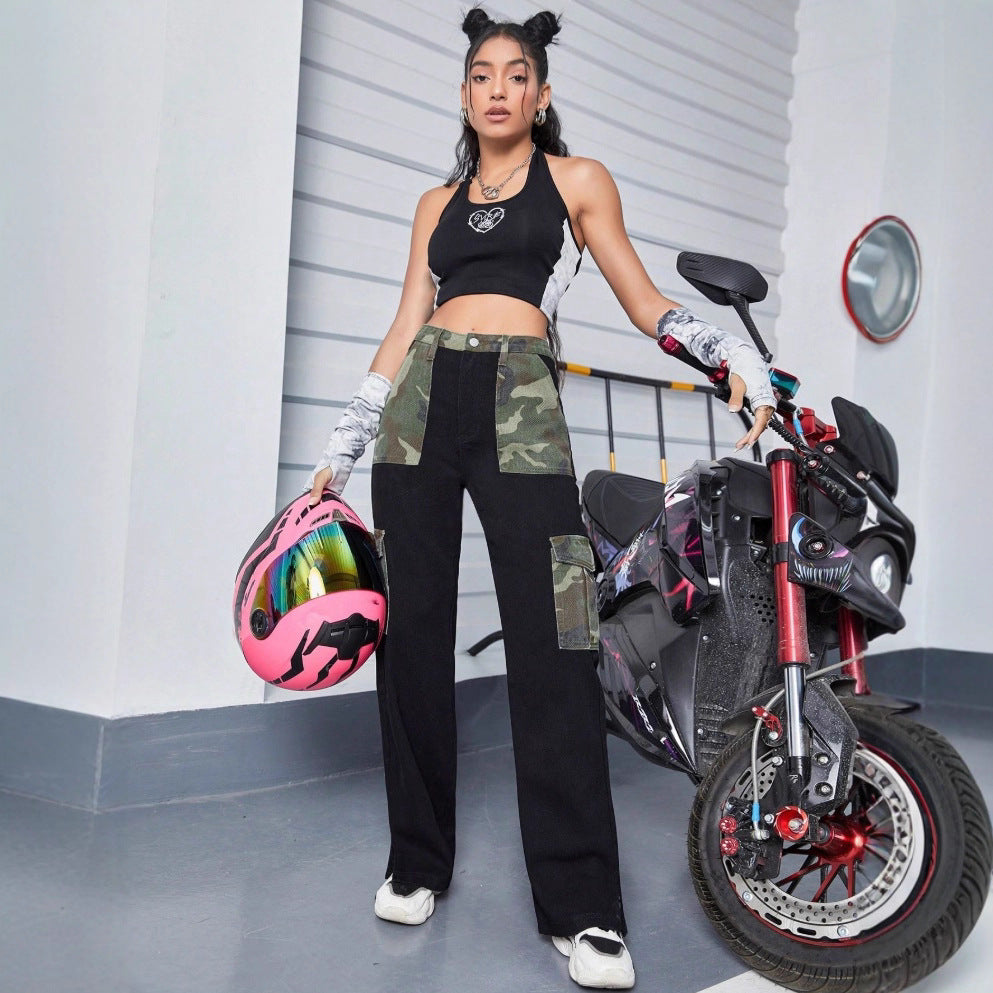 Ladies High-Waist Cargo Jeans with Camouflage Inserts and Wide Leg Amarae