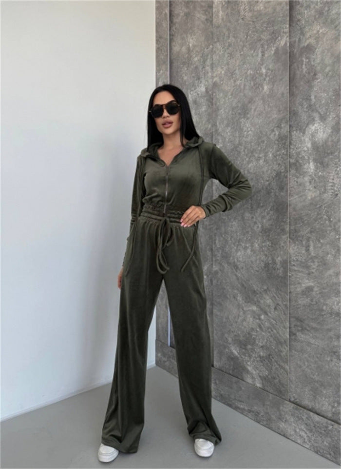 Women's Velvet Lounge Set with Tailored Hoodie and Elastic Pants Chic & Stil