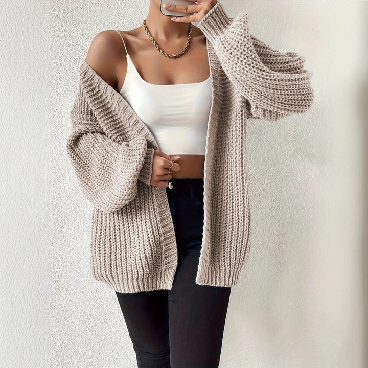 Casual cardigan for women with oversized cut and soft material Lune London