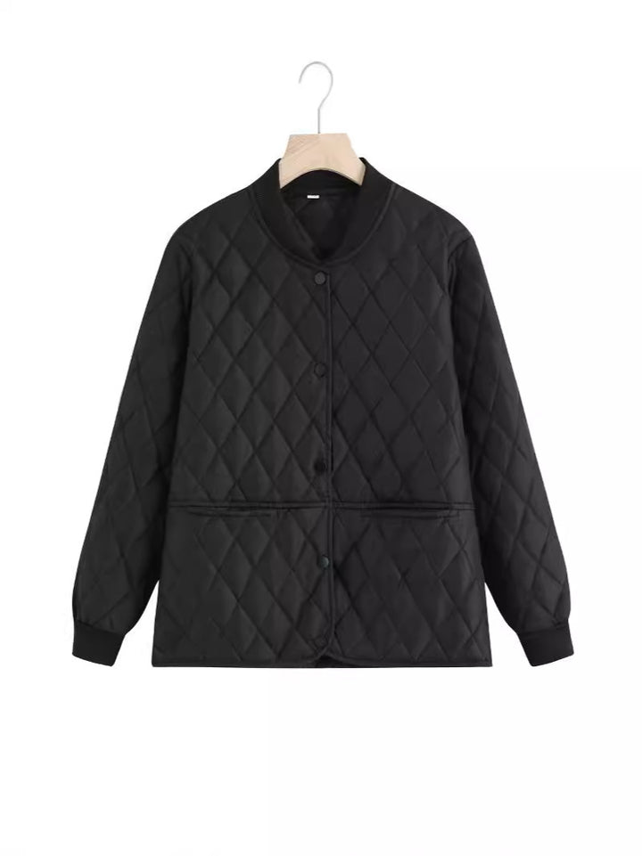 Quilted transition jacket for women with practical pockets and modern cut Lune London