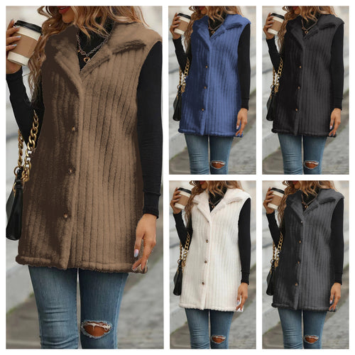 Knitted vest for women with a velvety surface and modern button details Amarae