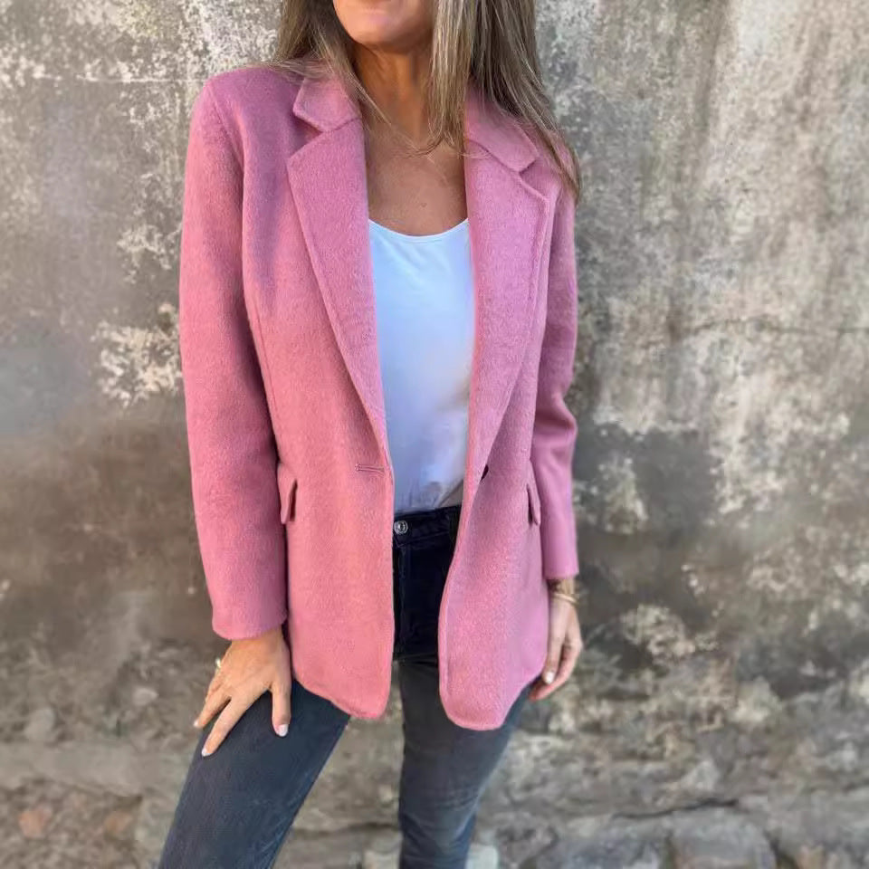 Women's elegant and comfortable blazer made of high-quality materials Lune London