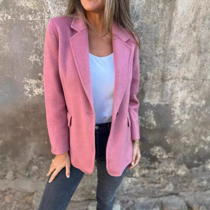 Women's elegant and comfortable blazer made of high-quality materials Lune London