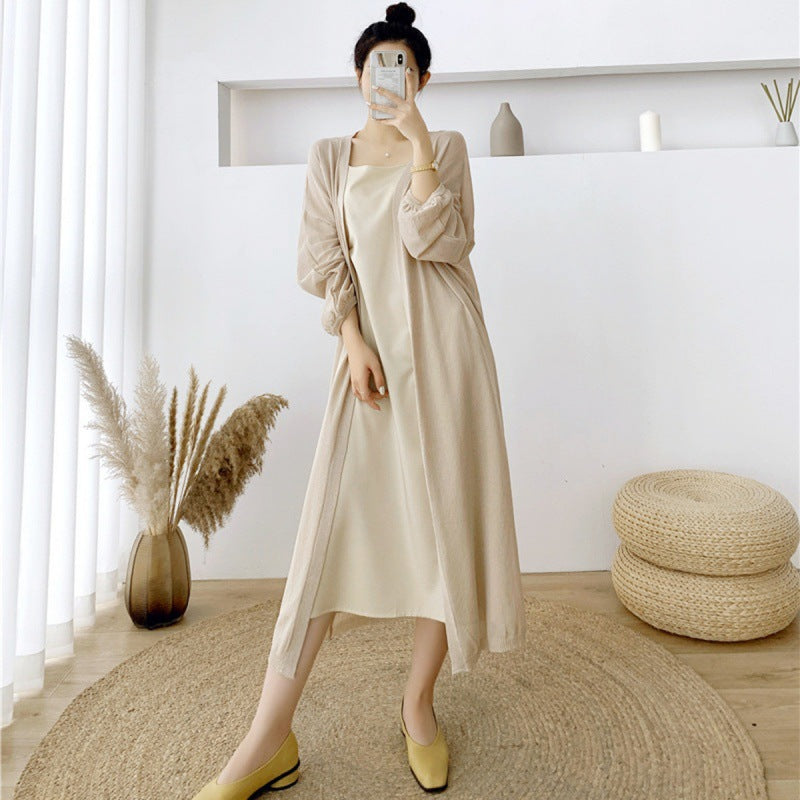 Robe maxi pour femmes avec superposition légère de kimono Chic & Stil