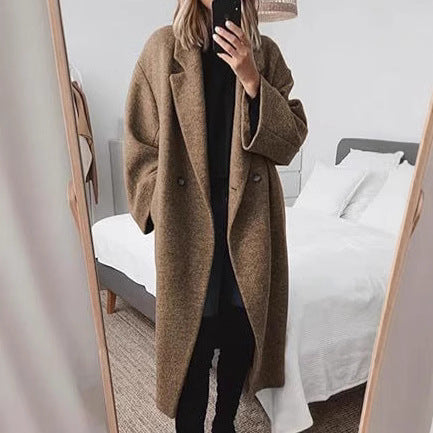 Ladies Oversized Wool Coat with Classic Lapels Lune London