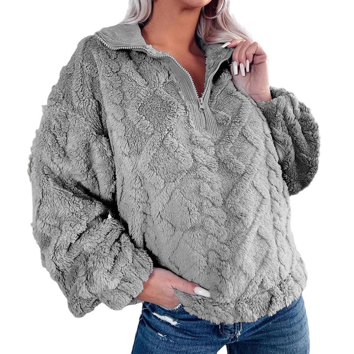 Cozy fleece sweater for women with zipper and honeycomb pattern Lune London