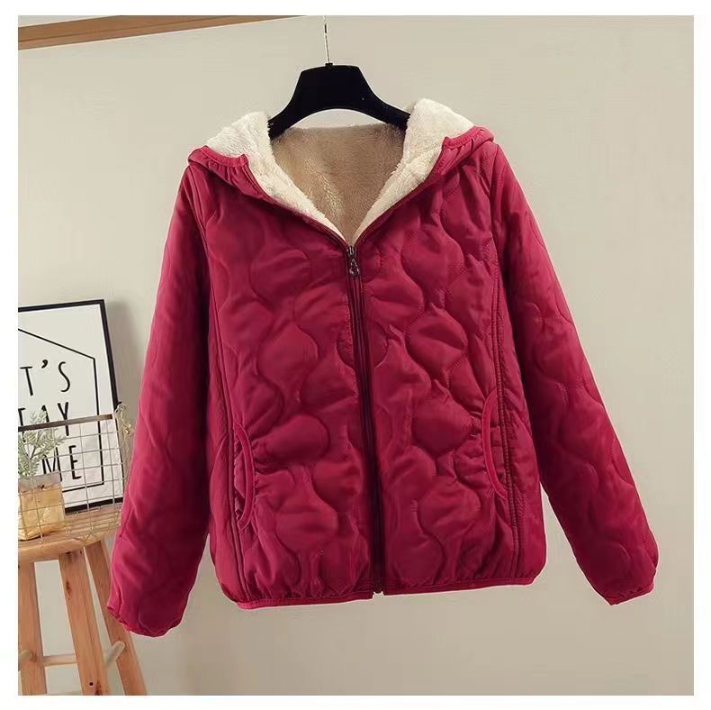 Ladies quilted transitional jacket with soft lining Lune London