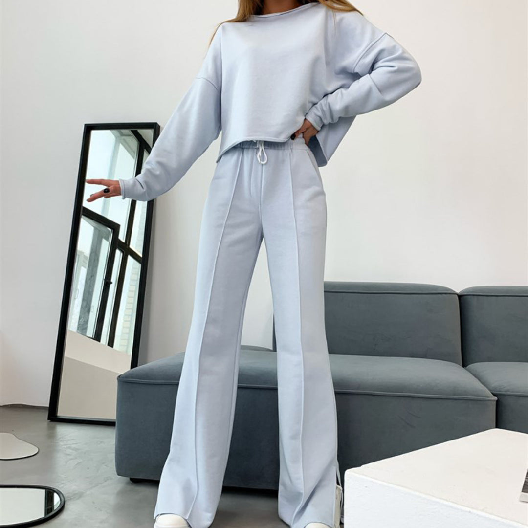Lune London women's sports sweatshirt and loose jogger pants set