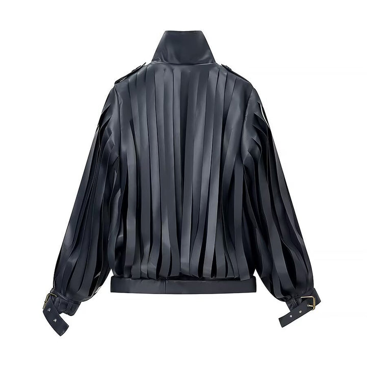 Veste de navigation brillante pour femmes avec des détails frangés et une ceinture pratique Chic & Stil