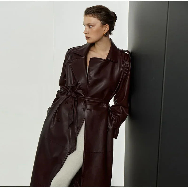 Elegant trench coat in faux leather for women with belted waist Lune London