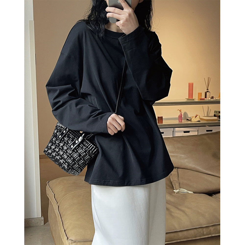 Women Loose Long Sleeve in Oversized Style made of Cotton Jersey with Extended Hem Amarae