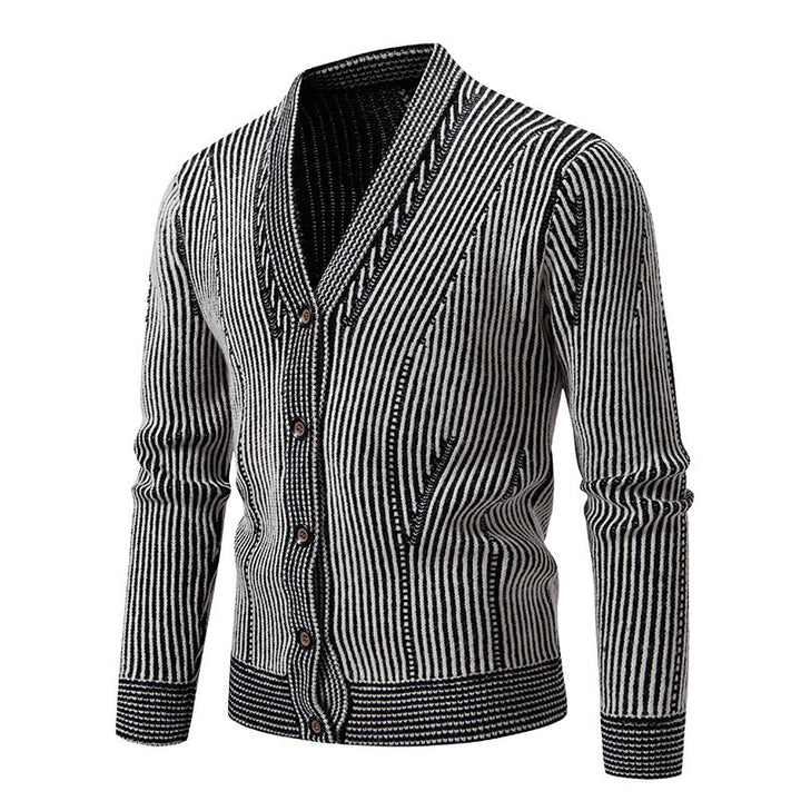Elegant knitted jacket for men with V-neck and fine cable pattern Lune London